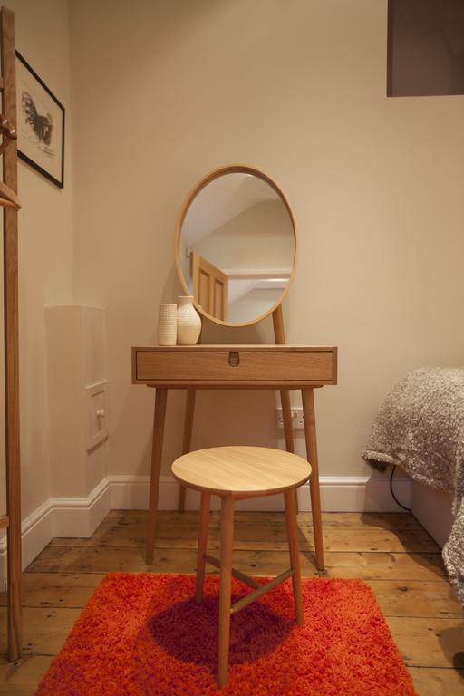 Centre Village 2 Bedroom Cottage - The Byre Pewsey エクステリア 写真